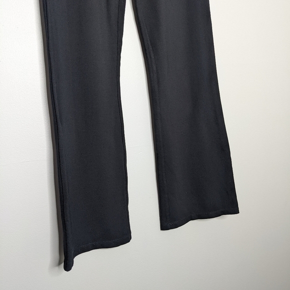 Betabrand black pull on pants SP - Picture 3 of 9